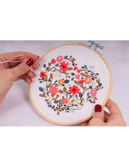 Embroidery Kit - Floral Heart