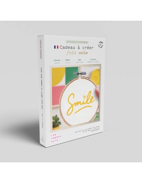 French'kits Embroidery Kit - Smile