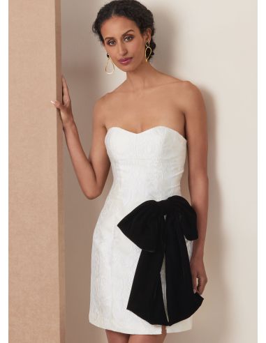 Cape pattern - Vogue 2133