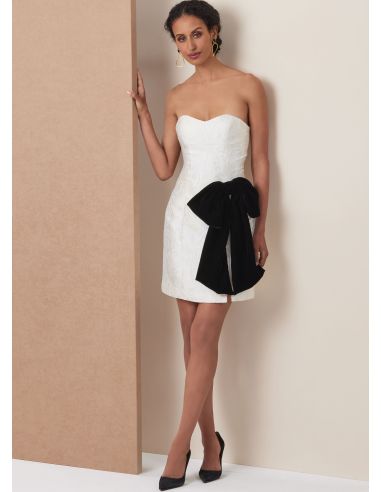 Cape pattern - Vogue 2133
