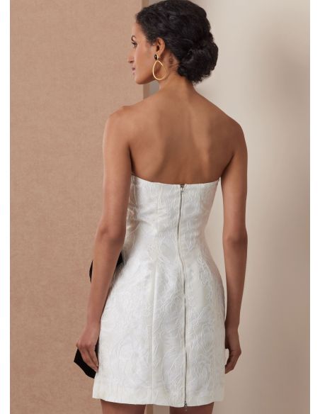 Cape pattern - Vogue 2133