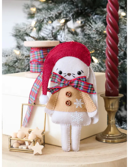Copy of "My Felt Christmas Decoration Book"