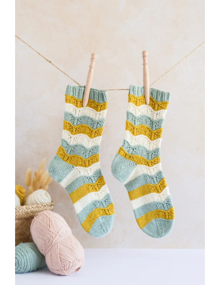 Expert Guidebook: Knitting Socks