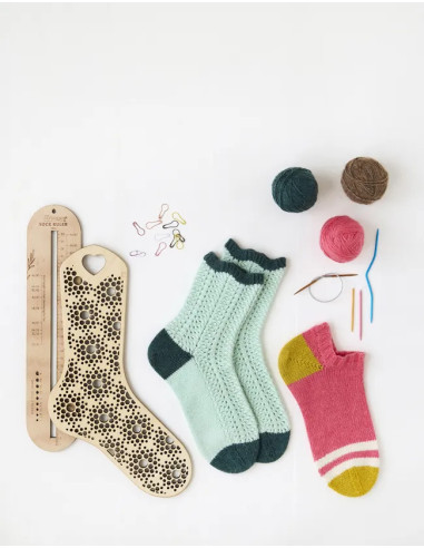 Expert Guidebook: Knitting Socks