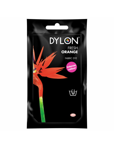 Hand dyeing fabrics with Dylon