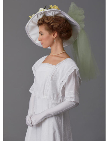 Costume and hat pattern - Butterick 6610