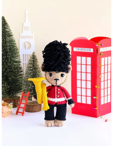 Book of Christmas Dolls & Amigurumis So British