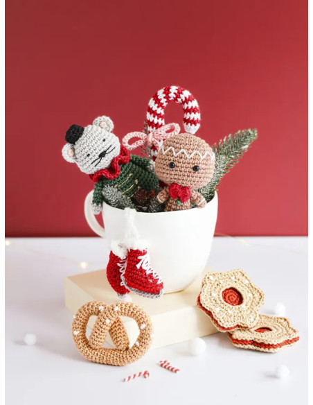 The Magic of Christmas by AnnaB in Crochet