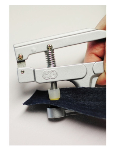 KAM snap pliers