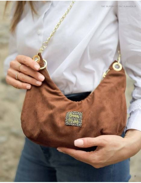 Book on trendy bags & pouches to sew