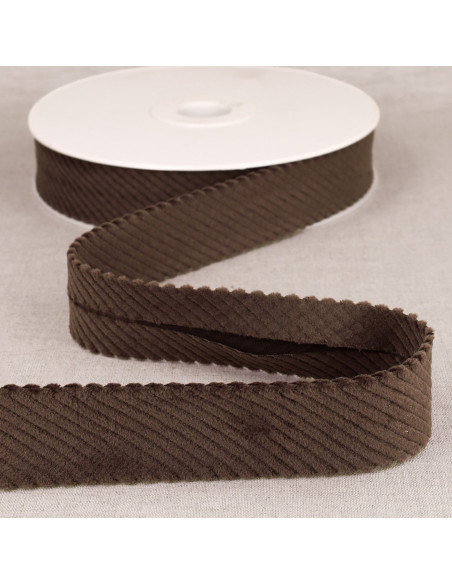 Wide-wale corduroy bias - Chocolate