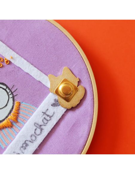 Magnetic Needle Holder - Magic Cat
