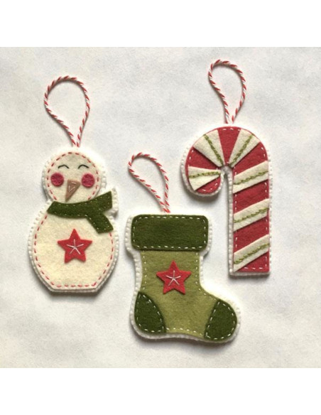 DIY felt kit happy Christmas