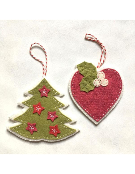 DIY felt kit happy Christmas