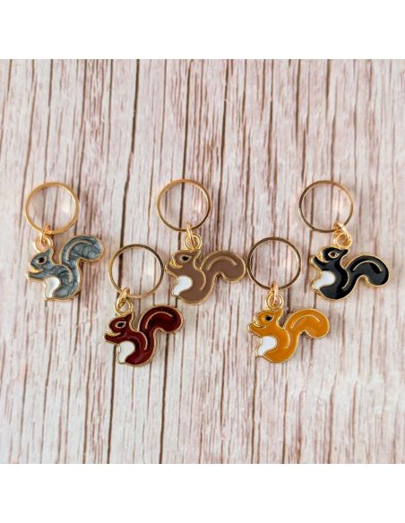 Set of 5 stitch marker rings - Nutcracker