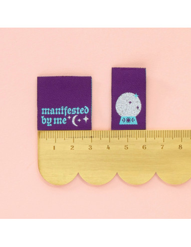 Set of 8 woven labels - Manifested by me