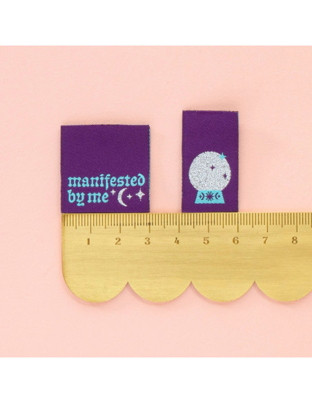 Set of 8 woven labels - Manifested by me