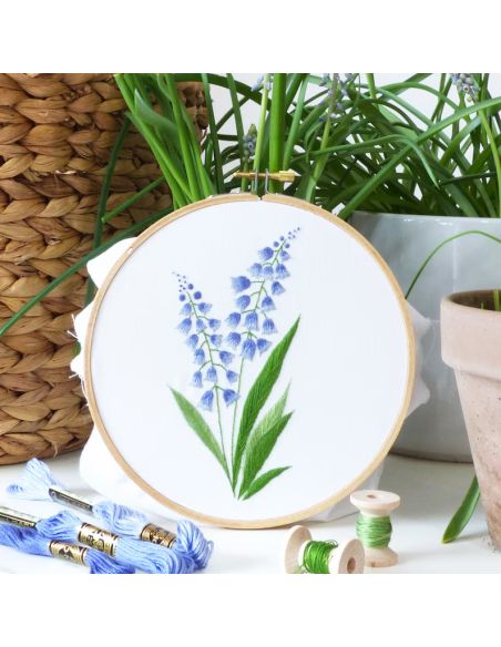 Tamar Nahir-Yanai Embroidery Kit - Bellevalia