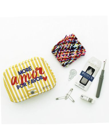 Sewing kit - More love please