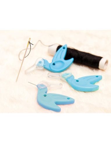 Bird needle threader with thread cutter
