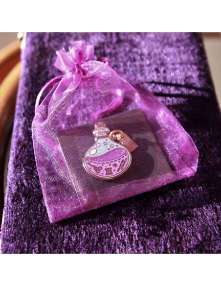 Magnetic needle holder - Purple magic potion